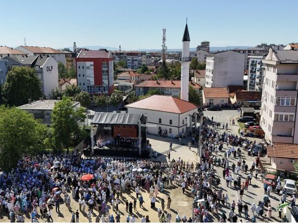 Džamija Ahmed-bega Salihbegovića: Nakon tri decenije ponovo zasjala ljepotica Bijeljine