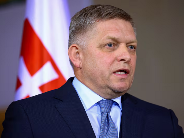 Fico upozorio na posljedice: Ko je upravljao dronovima?