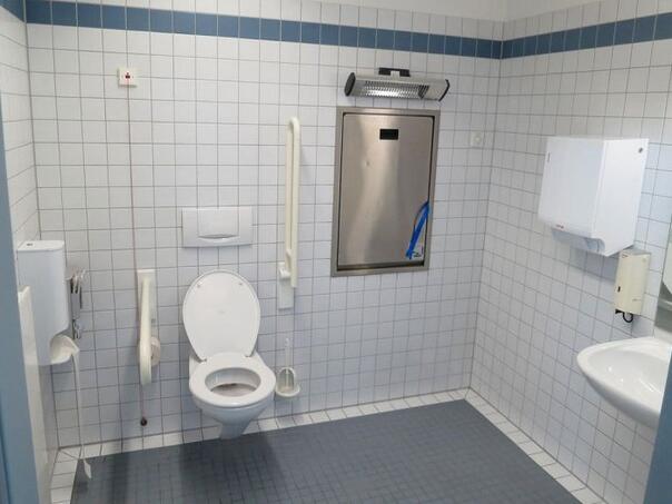 Foto: Majstor u BiH montirao vodokotlić na krajnje neobično mjesto