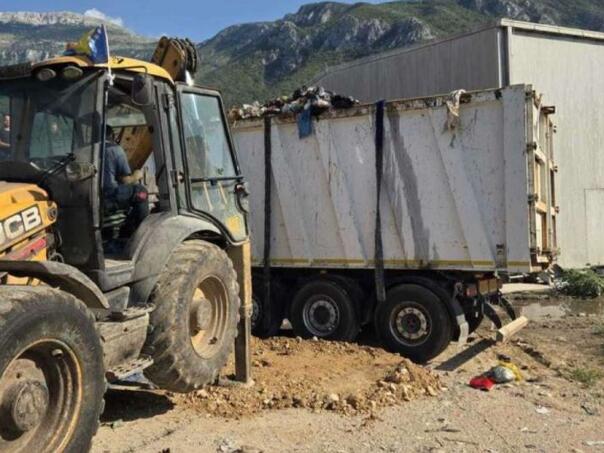 Komunalni otpad iz Mostara odvozit se na deponiju kod Zenice