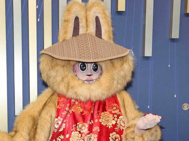 “Michael Jackson” i Labubu ukrali show na crvenom tepihu Emmyja