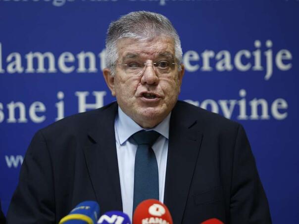 Mioković: Pranjić potpisao povećanje broja one policije koja ih je tjerala s ognjišta