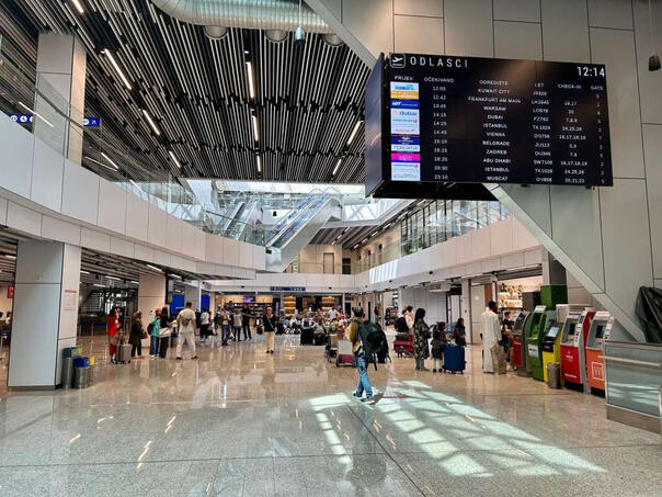 Na međunarodnim aerodromima u BiH uskoro elektronska kontrola pasoša