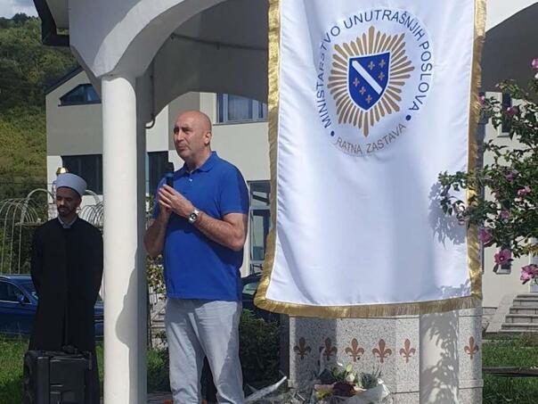 Osmanović na obilježavanju 34. godišnjice mobilizacije policije SJB Trnovo