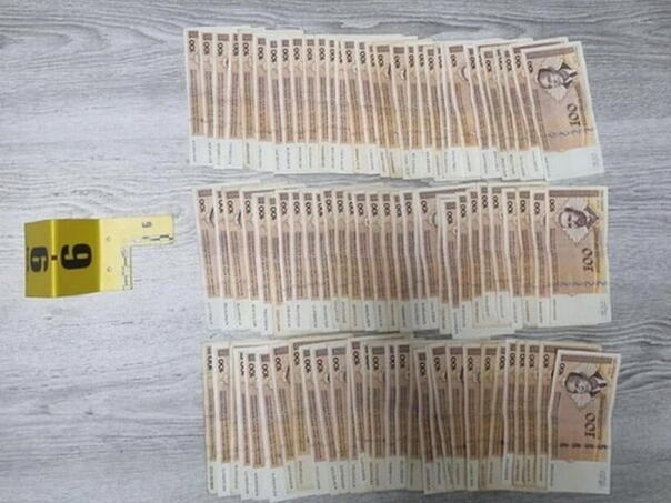 Policija u ZDK izvršenim pretresima pronašla više od pet kilograma opojne droge i oružje