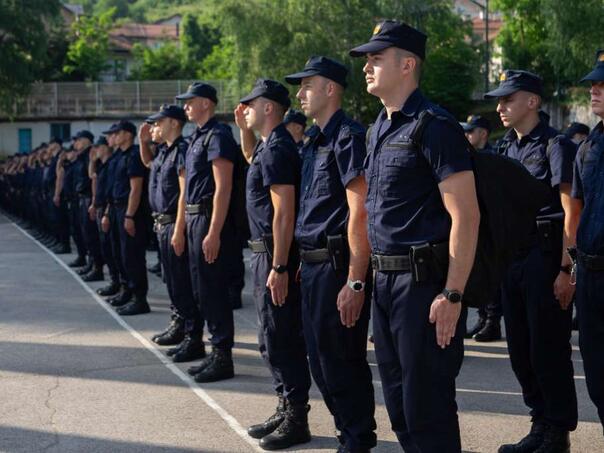 Policijska akademija FMUP-a promovirala 277 mlađih inspektora i policajaca