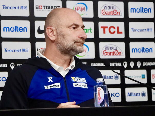 Pratite press konferenciju nakon poraza BiH od Poljske