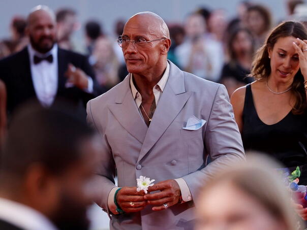 Publika u Veneciji 15 minuta pljeskala The Rocku, on se rasplakao