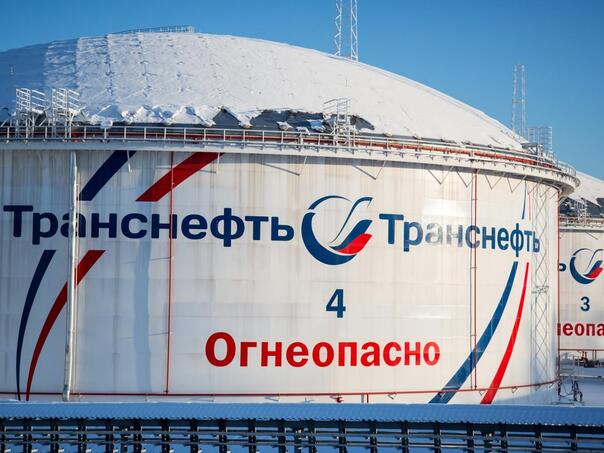 Rusija će smanjiti proizvodnju nafte zbog ukrajinskih napada dronovima