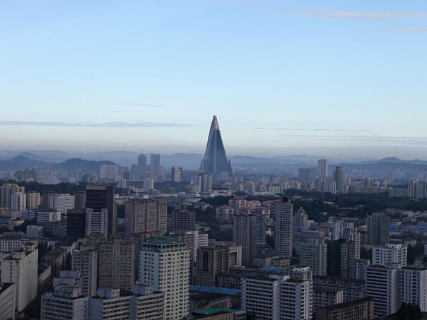 Simbol režimske politike: Veleljepni “hotel duhova” krasi centar Pyongyanga