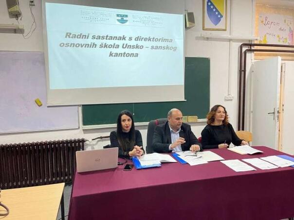 Smanjuje se broj pada upisanih učenika u USK