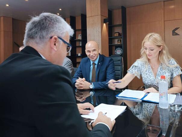 Svim zaposlenim u zdravstvu ZDK-a uvećana satnica