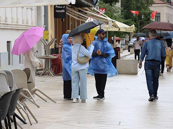 U BiH sutra pretežno oblačno s kišom, pljuskovima i grmljavinom