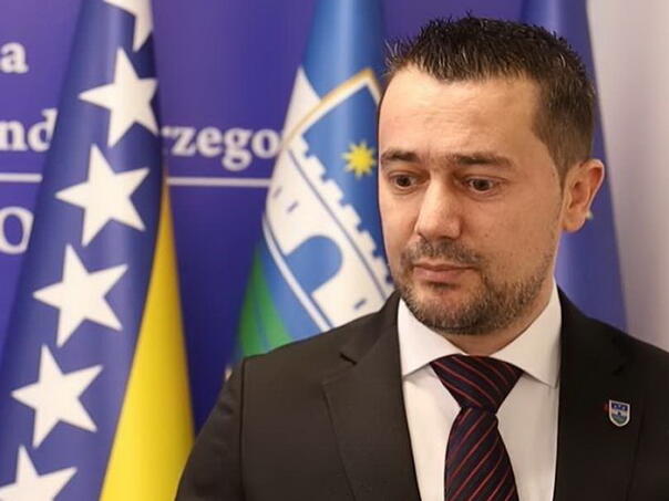 Uskoro novi Zakon o srednjem obrazovanju USK, u fokusu digitalizacija, inkluzija i praksa