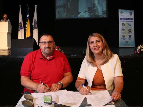 Vlada TK osigurala 2,3 miliona KM za samozapošljavanje i zapošljavanje branilaca