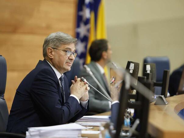 Zvizdić: Opozicija iz RS-a opravdano negoduje, davno smo trebali usvojiti budžet