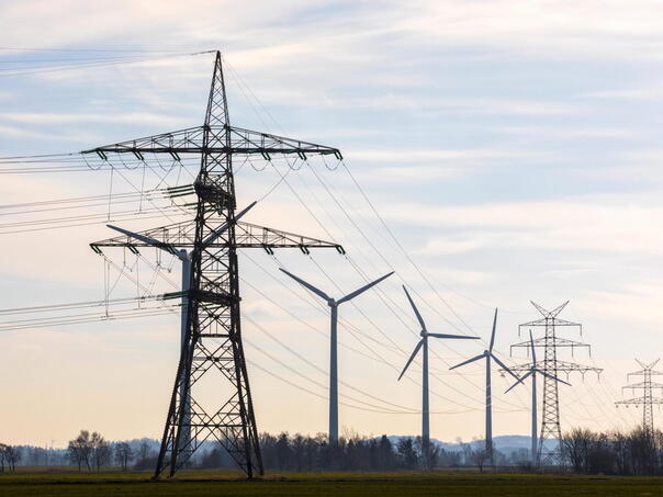 Drastično će pojeftiniti struja u Njemačkoj