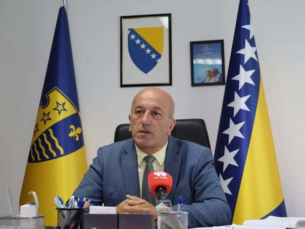 Pala vikend vlada: Edin Ćulov novi/stari premijer BPK