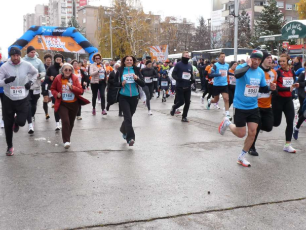 Prvom trkom solidarnosti počela kampanja “16 dana aktivizma protiv nasilja nad ženama” u ZDK