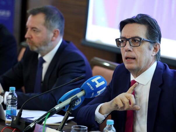 Pendarovski: Region se može jedino kretati u pravcu NATO i EU