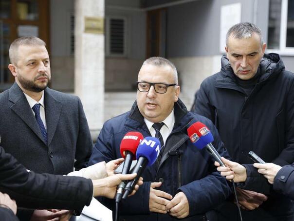 SDS ispred CIK-a, traže otvaranje glasačkih kutija i grafološka vještačenja