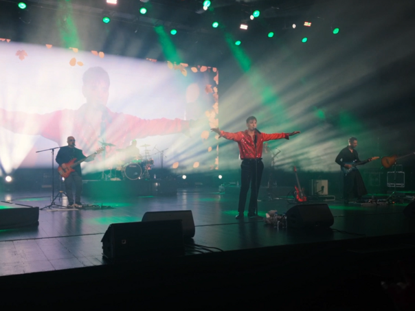 Spektakl u Sava Centru Adija Šoše, zakazan i novi datum